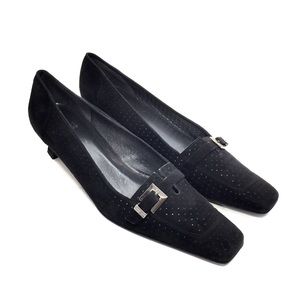 🌸Stuart Weitzman Black Perforated Suede Pumps🌸